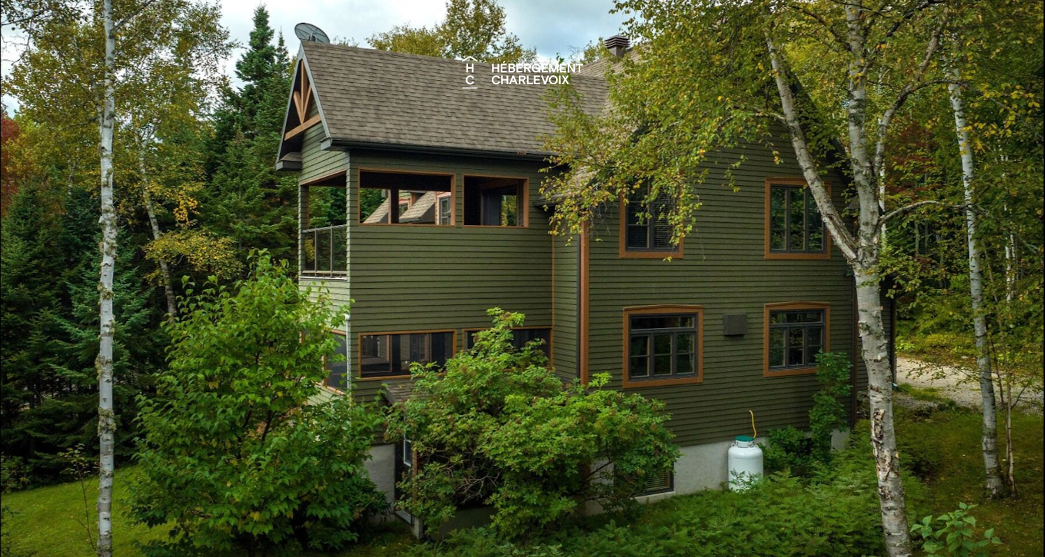 LOR-14 - Spacieuse terrasse dotée d'un SPA